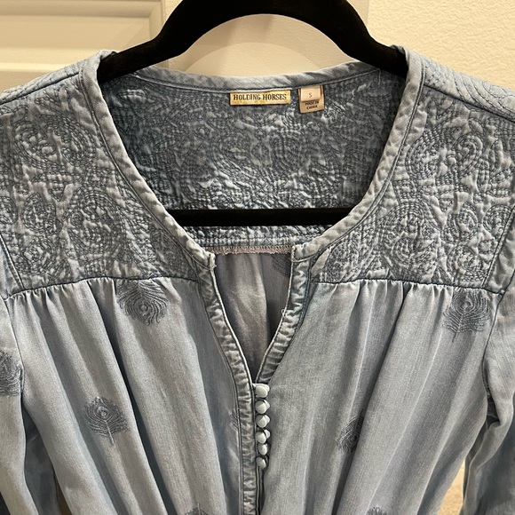 Holding Horses brand chambray dress tie waist embroidered,  size small. - Picture 2 of 14